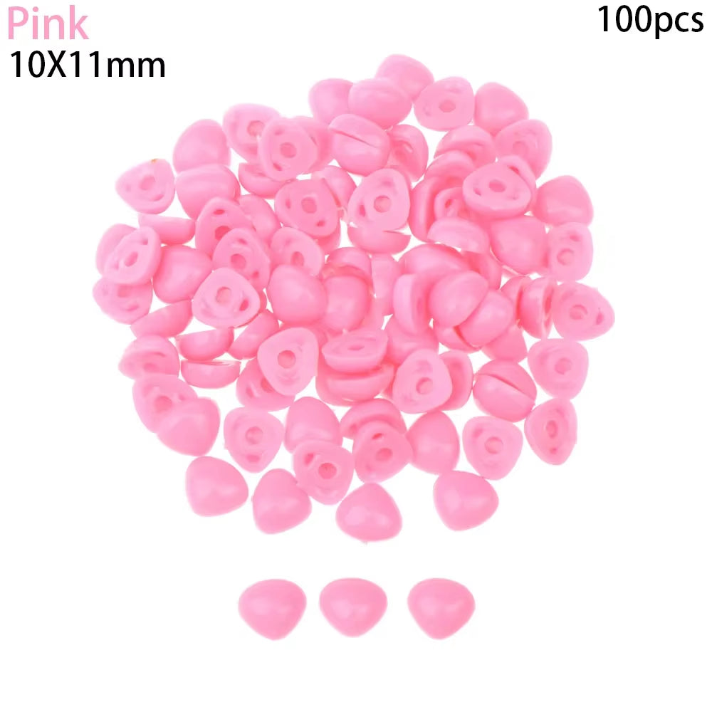 100Pcs/Pack Plastic Triangle Noses for Dolls Toys for Bear Buttons Toy DIY Crafts Safety Child Kids Dolls Nose Accessories