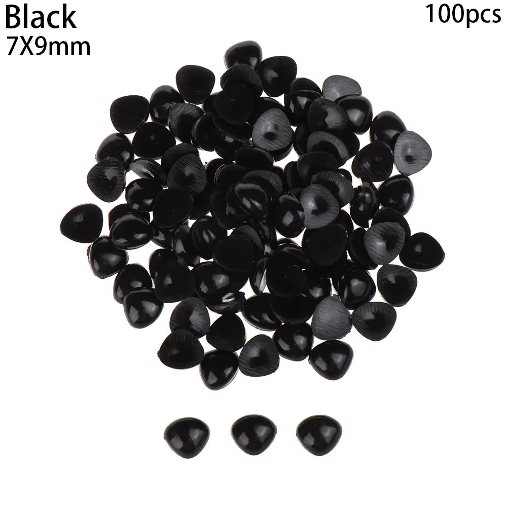 100Pcs/Pack Plastic Triangle Noses for Dolls Toys for Bear Buttons Toy DIY Crafts Safety Child Kids Dolls Nose Accessories